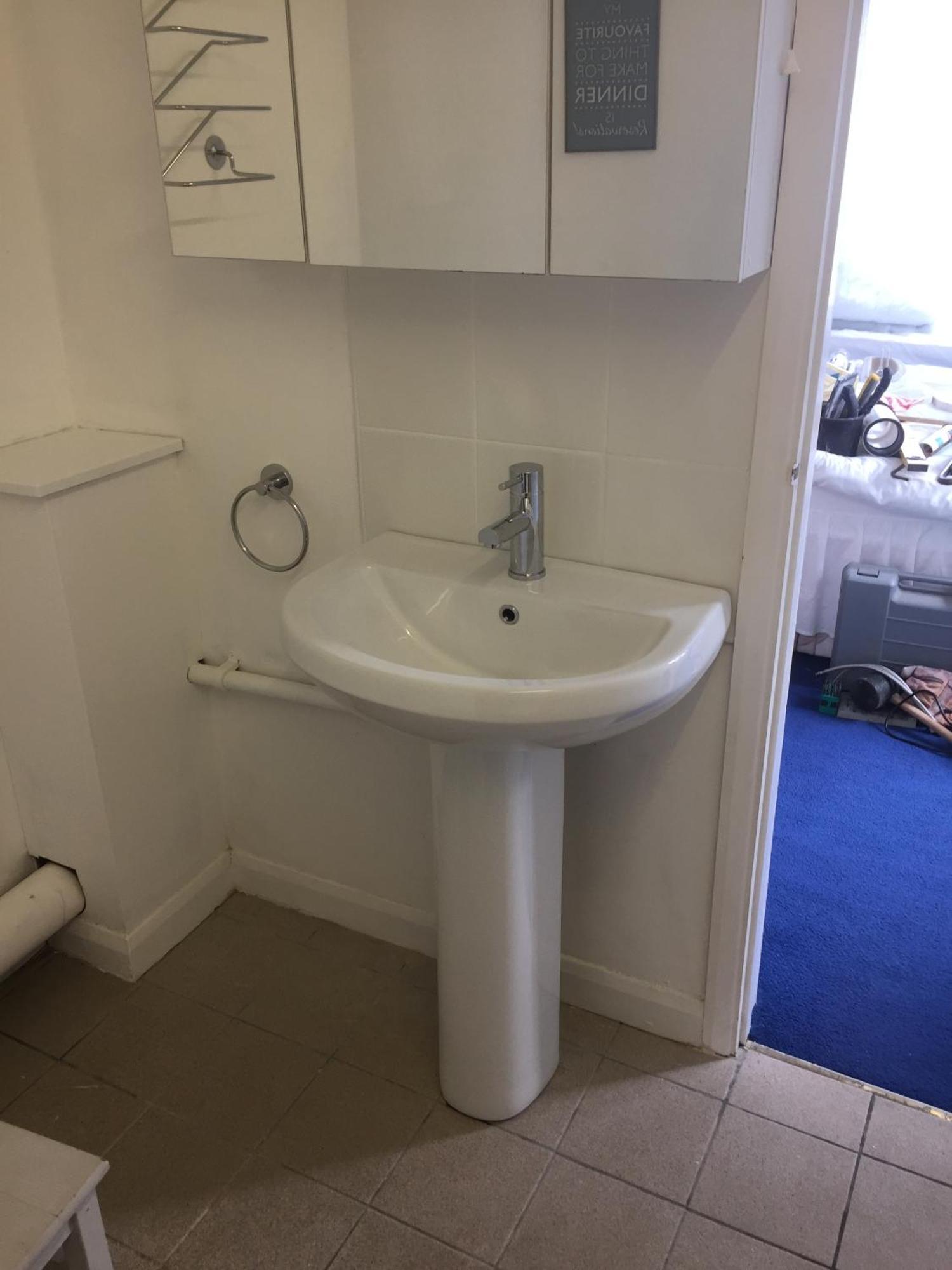 Basingstoke En Suite Room In Garden Annex ห้อง รูปภาพ
